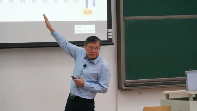 365英国上市公司