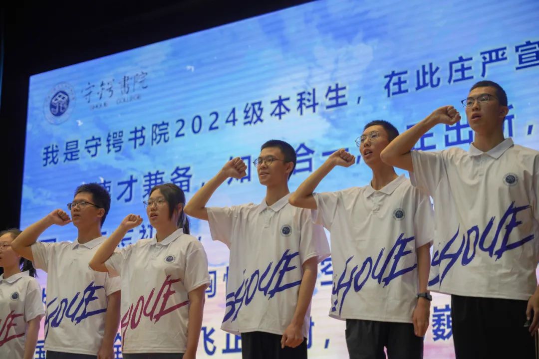 365英国上市公司