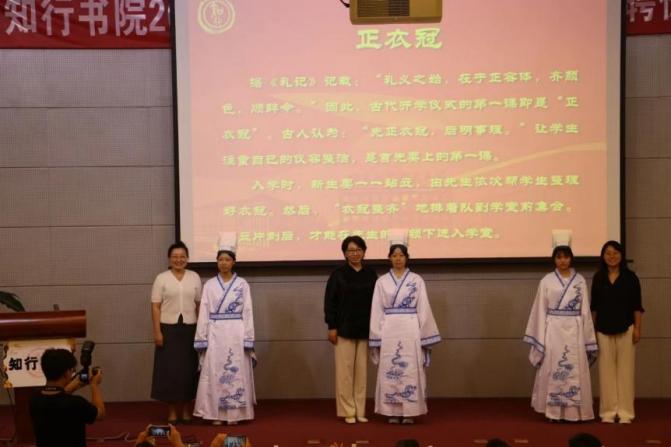 365英国上市公司