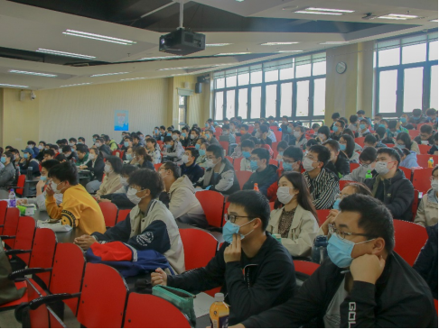 365英国上市公司