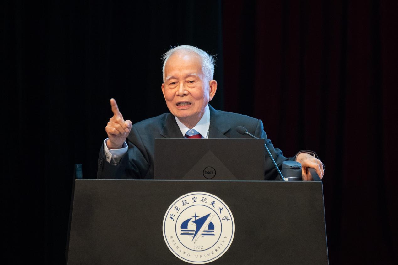 365英国上市公司