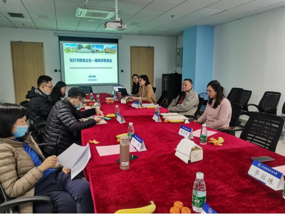 365英国上市公司