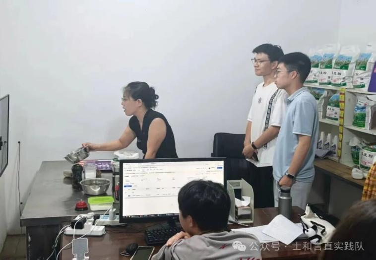 365英国上市公司