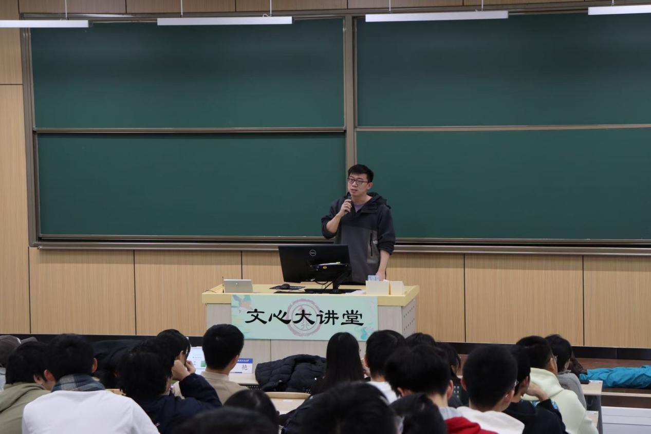 365英国上市公司