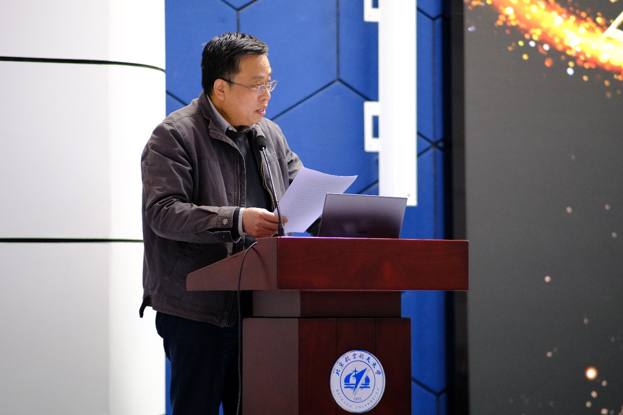 365英国上市公司