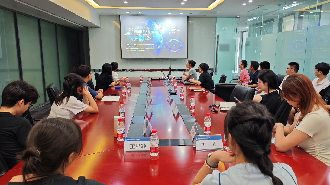 365英国上市公司