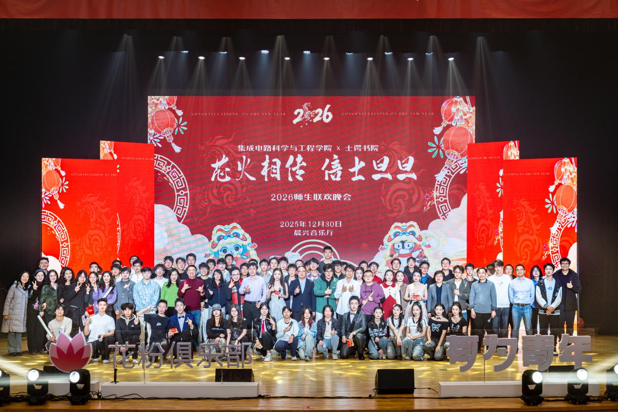 365英国上市公司