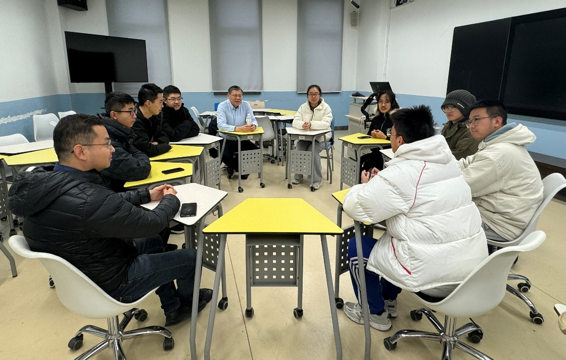 365英国上市公司