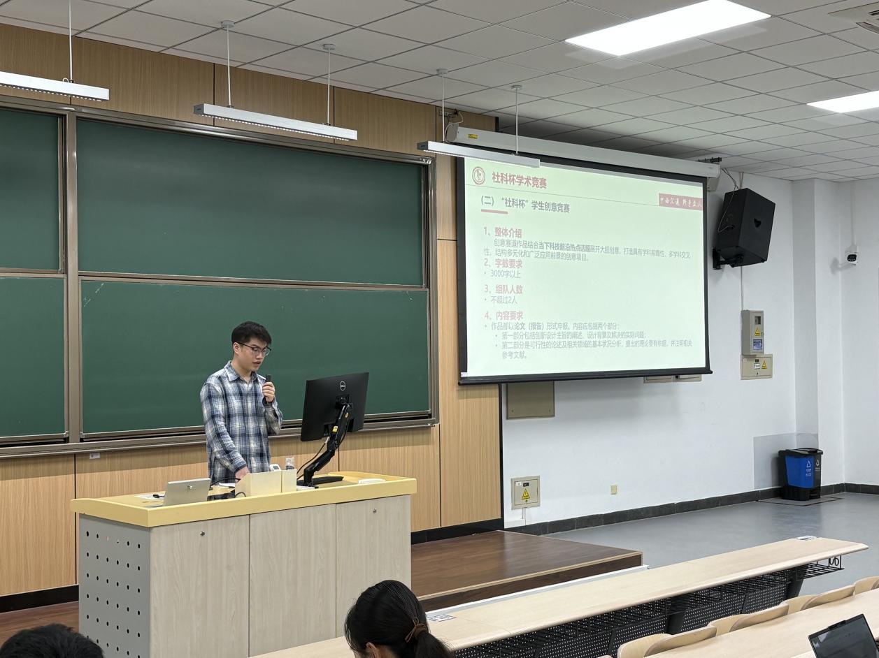 365英国上市公司