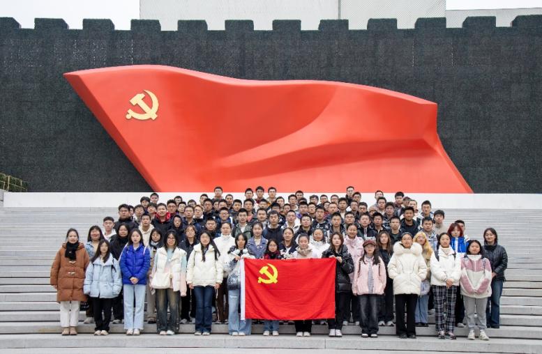 365英国上市公司