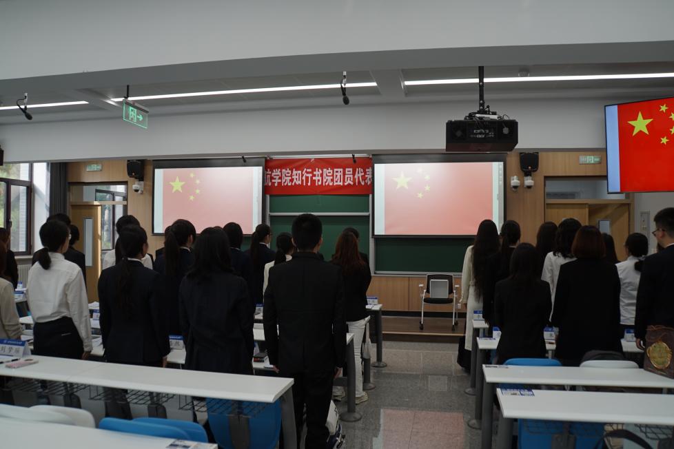 365英国上市公司