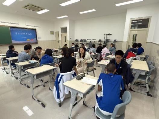 365英国上市公司