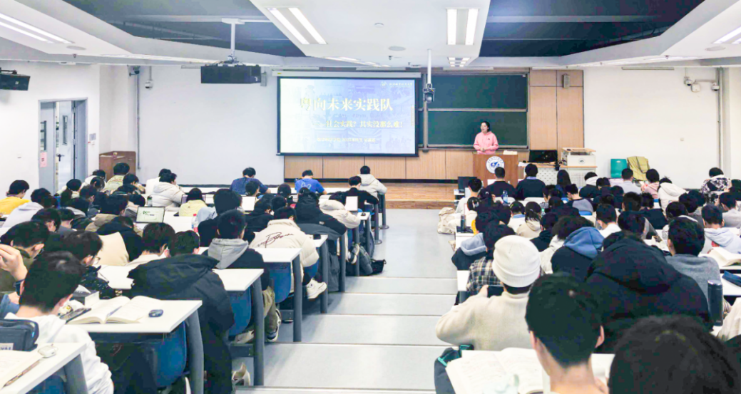 365英国上市公司