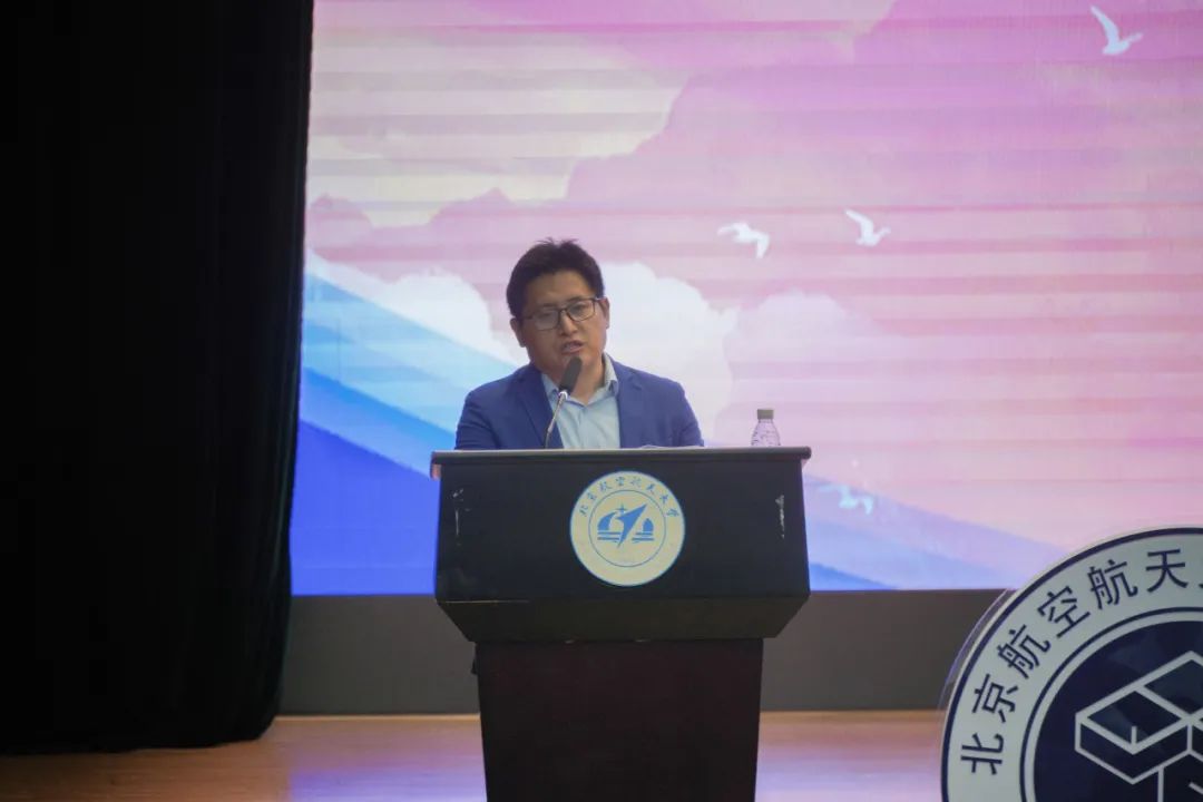 365英国上市公司