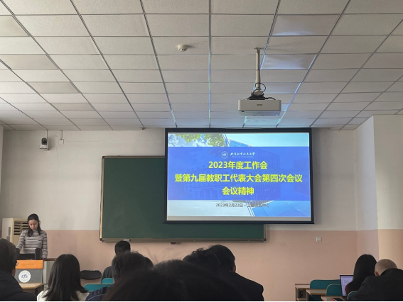 365英国上市公司