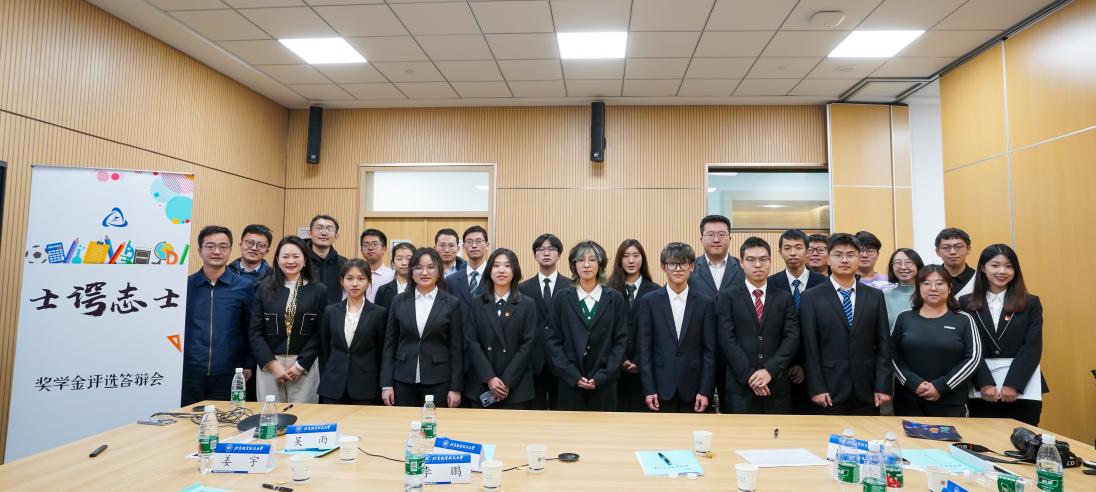 365英国上市公司