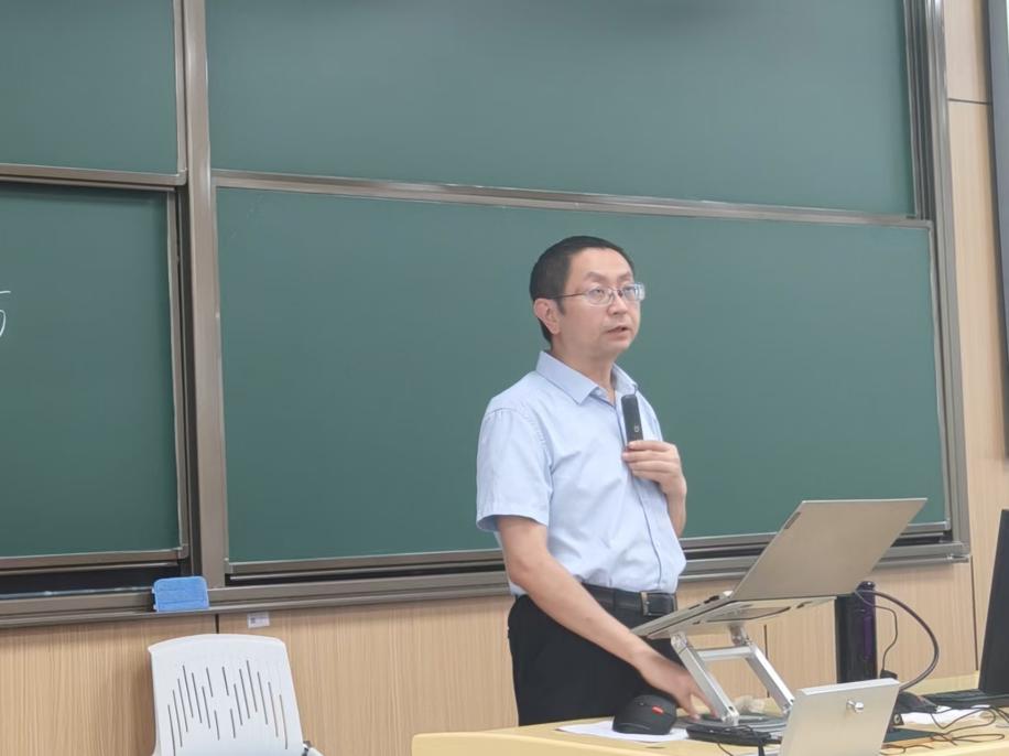 365英国上市公司