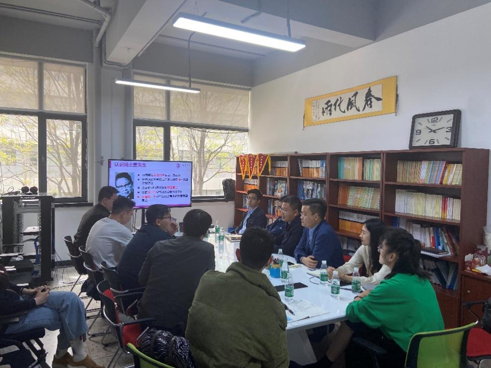 365英国上市公司