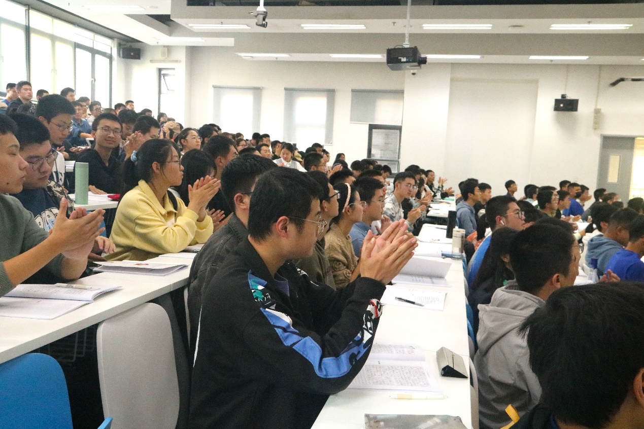 365英国上市公司