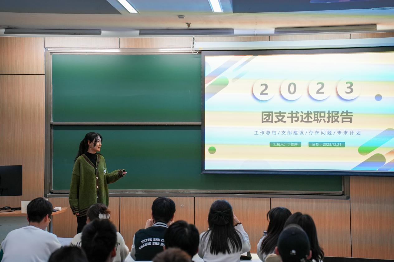 365英国上市公司