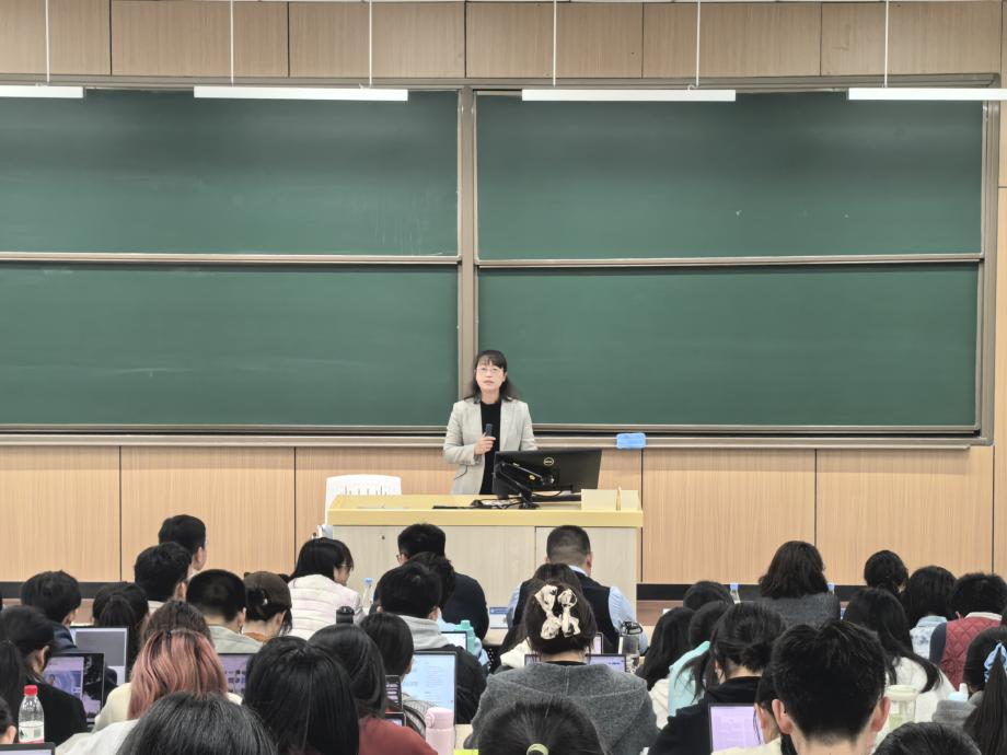 365英国上市公司