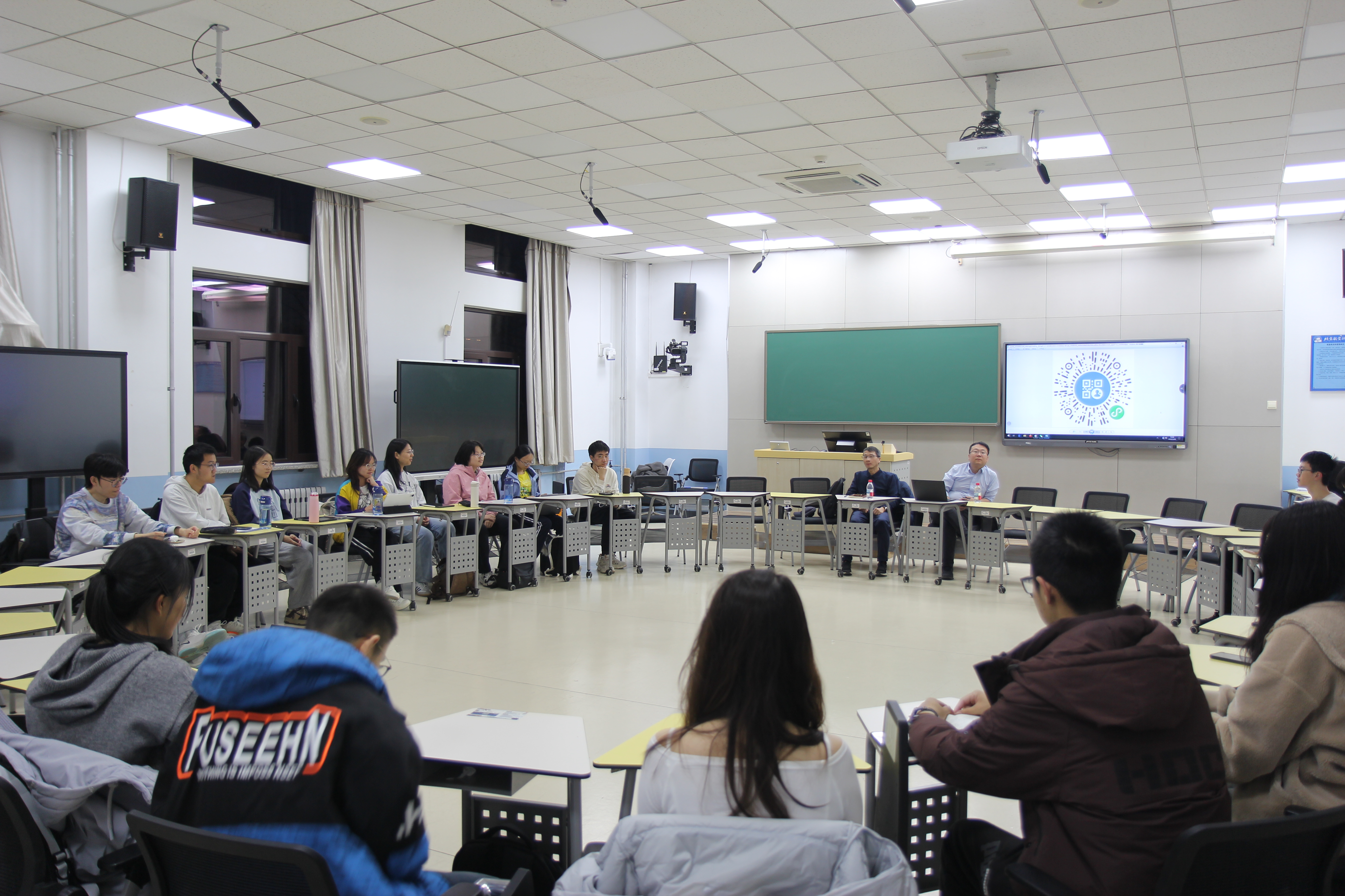 365英国上市公司