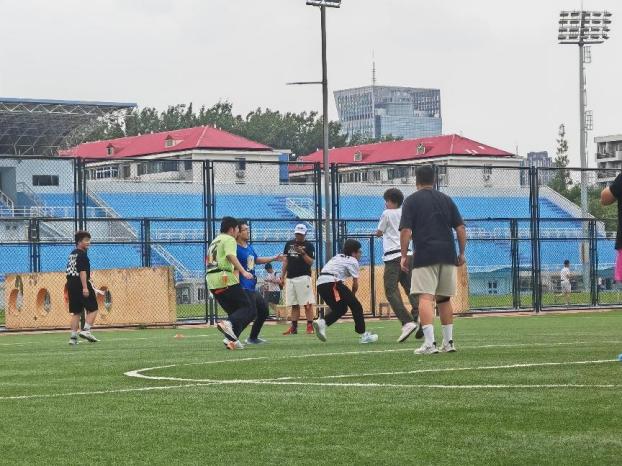 365英国上市公司