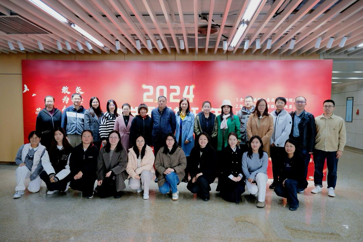 365英国上市公司