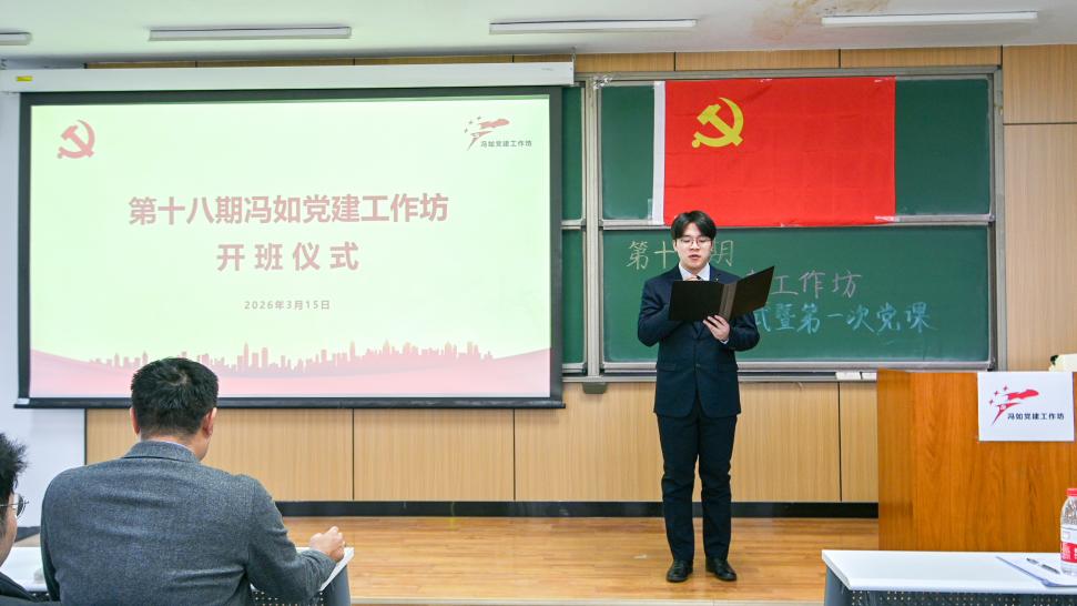 365英国上市公司