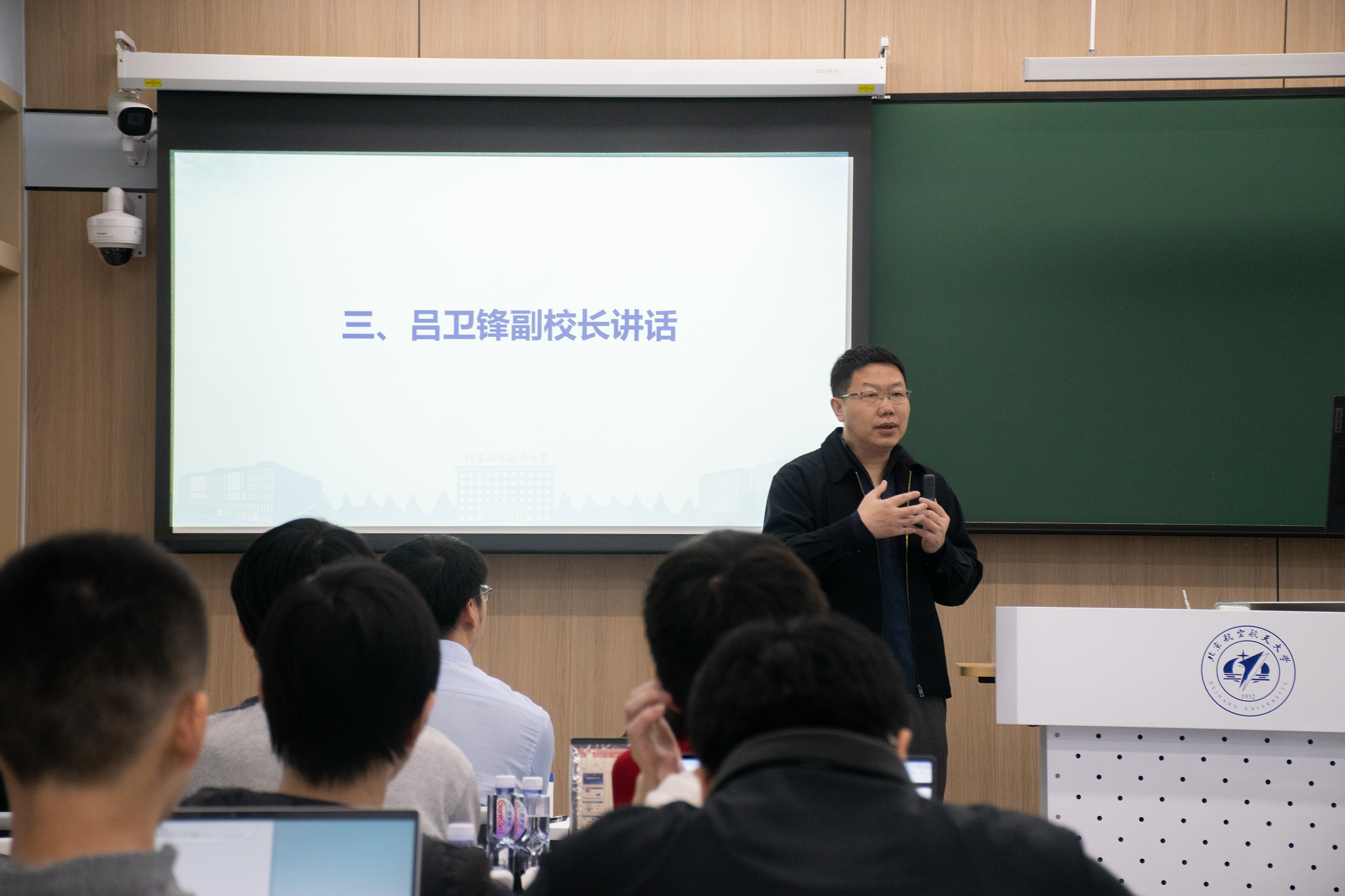 365英国上市公司