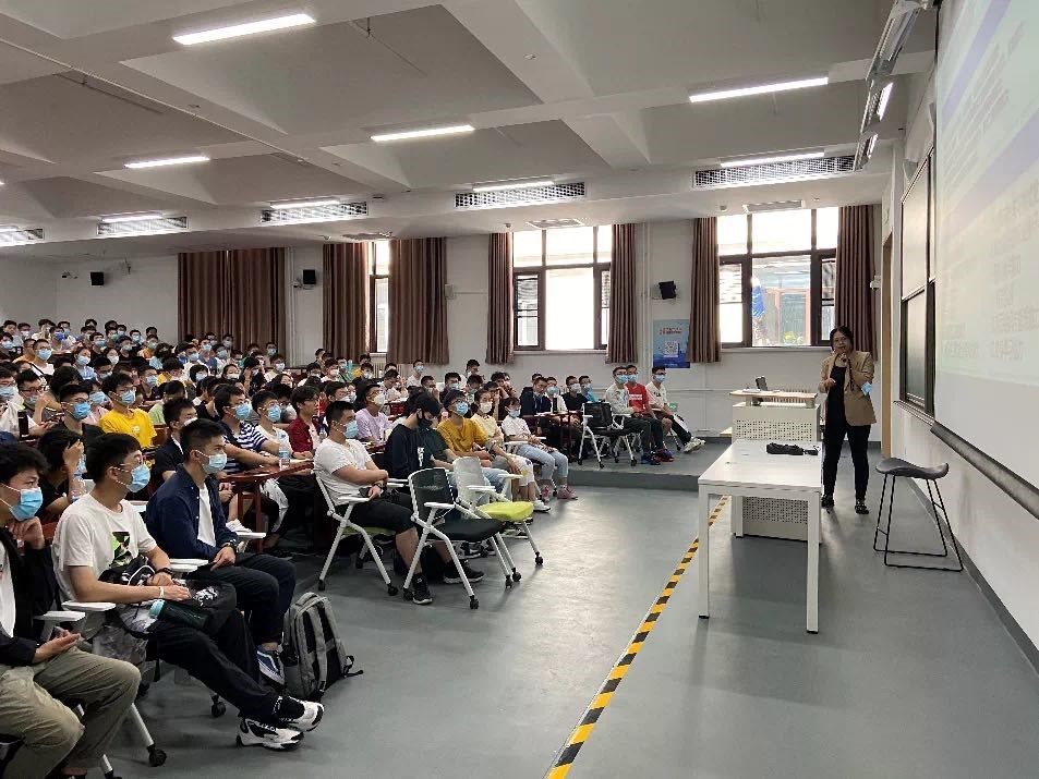 365英国上市公司