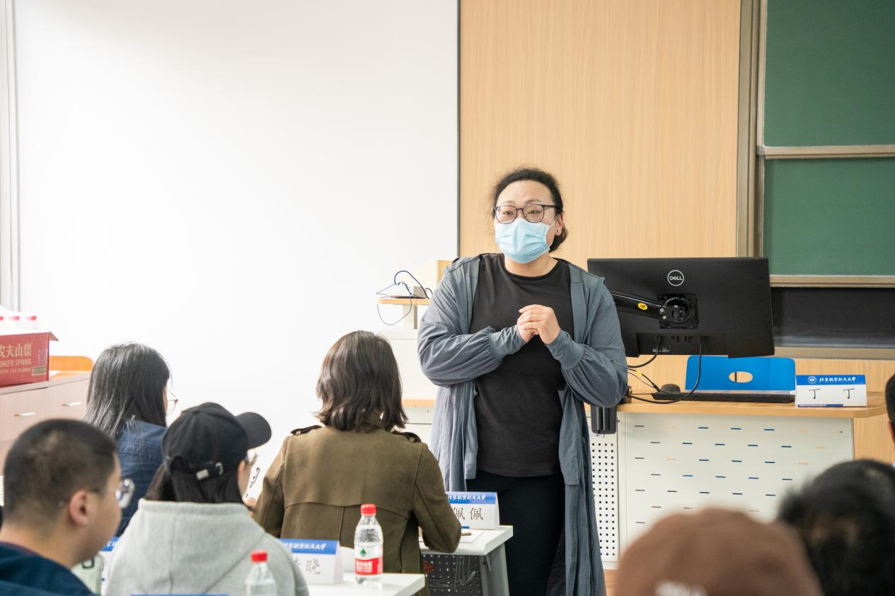 365英国上市公司