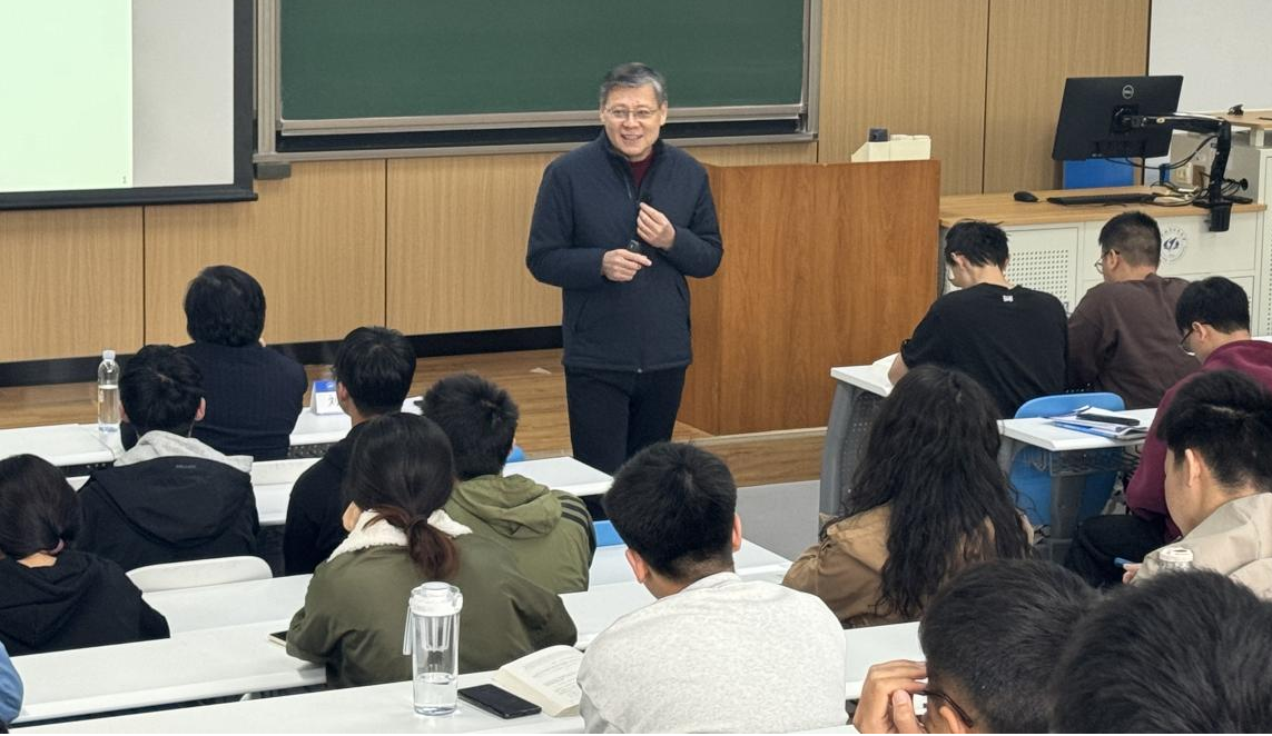 365英国上市公司