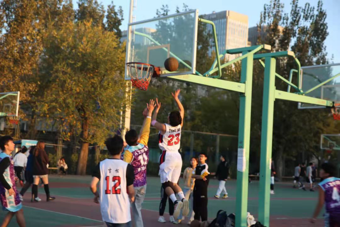 365英国上市公司