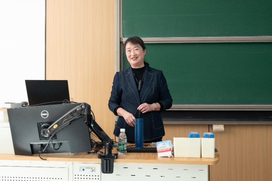 365英国上市公司