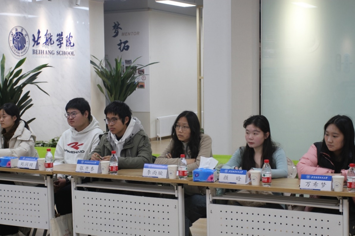 365英国上市公司