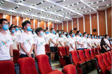 365英国上市公司