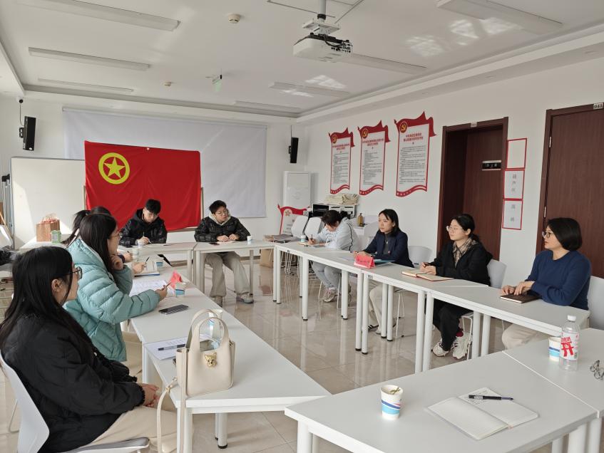 365英国上市公司