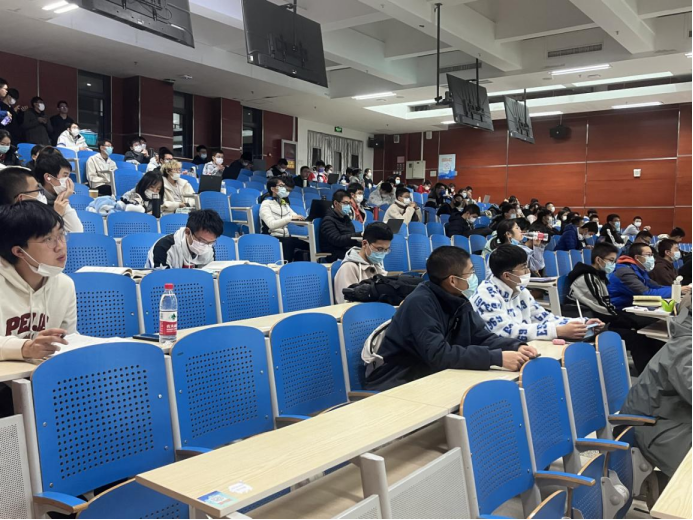 365英国上市公司