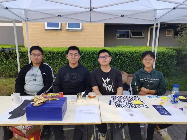 365英国上市公司