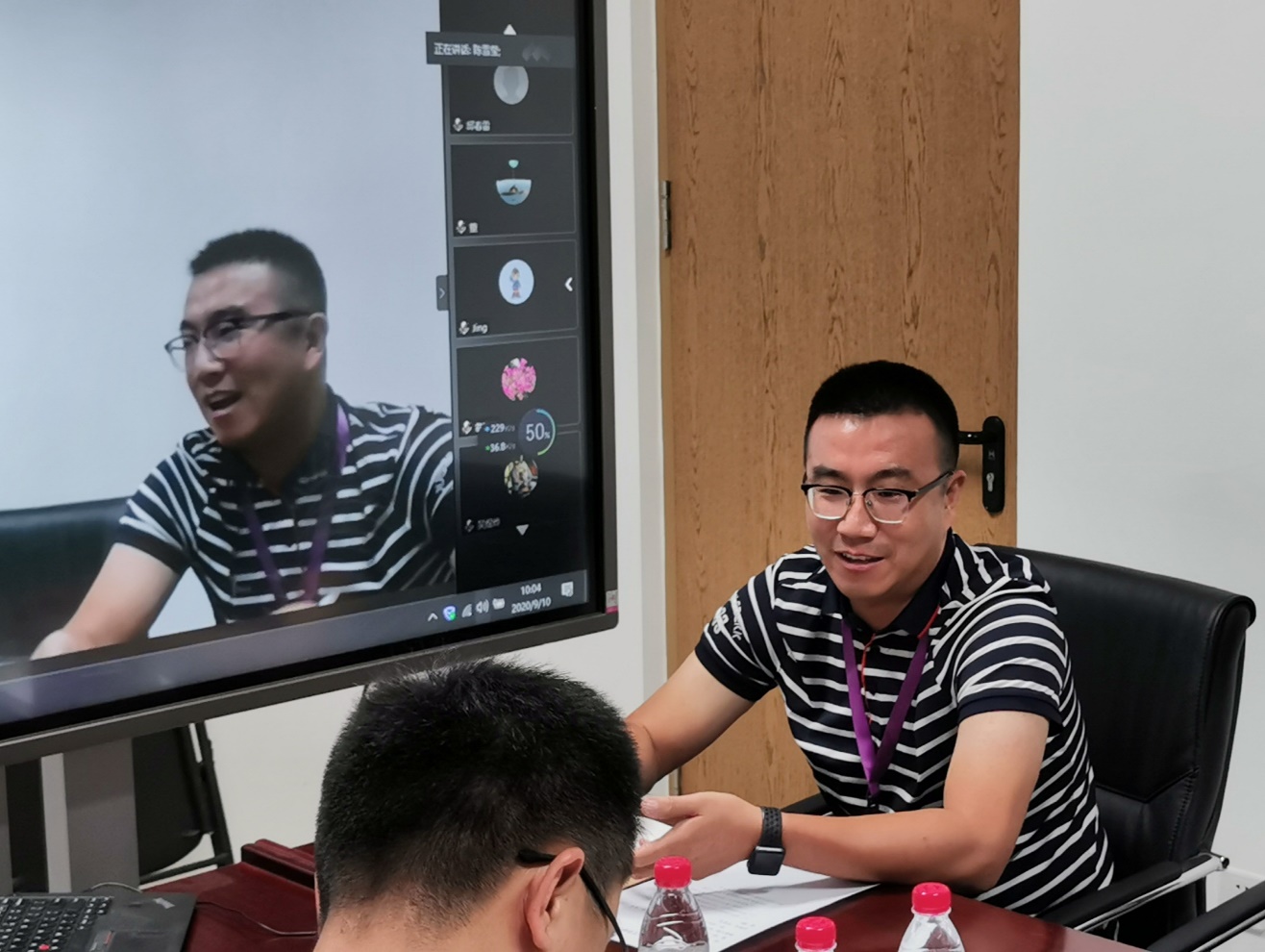 365英国上市公司