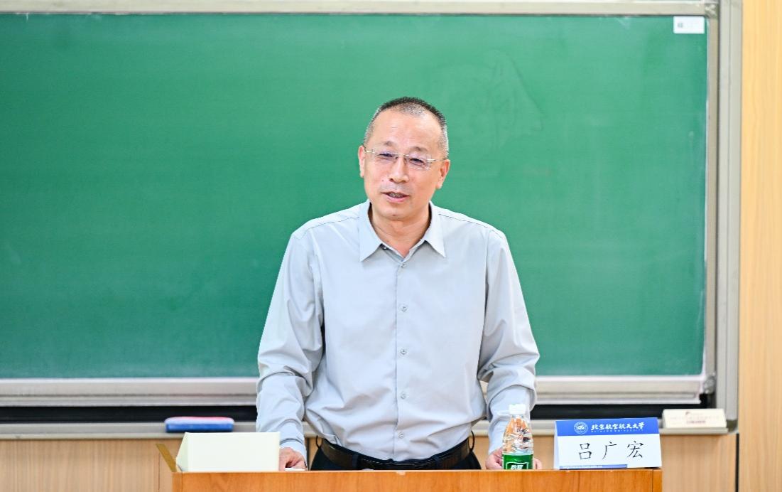 365英国上市公司