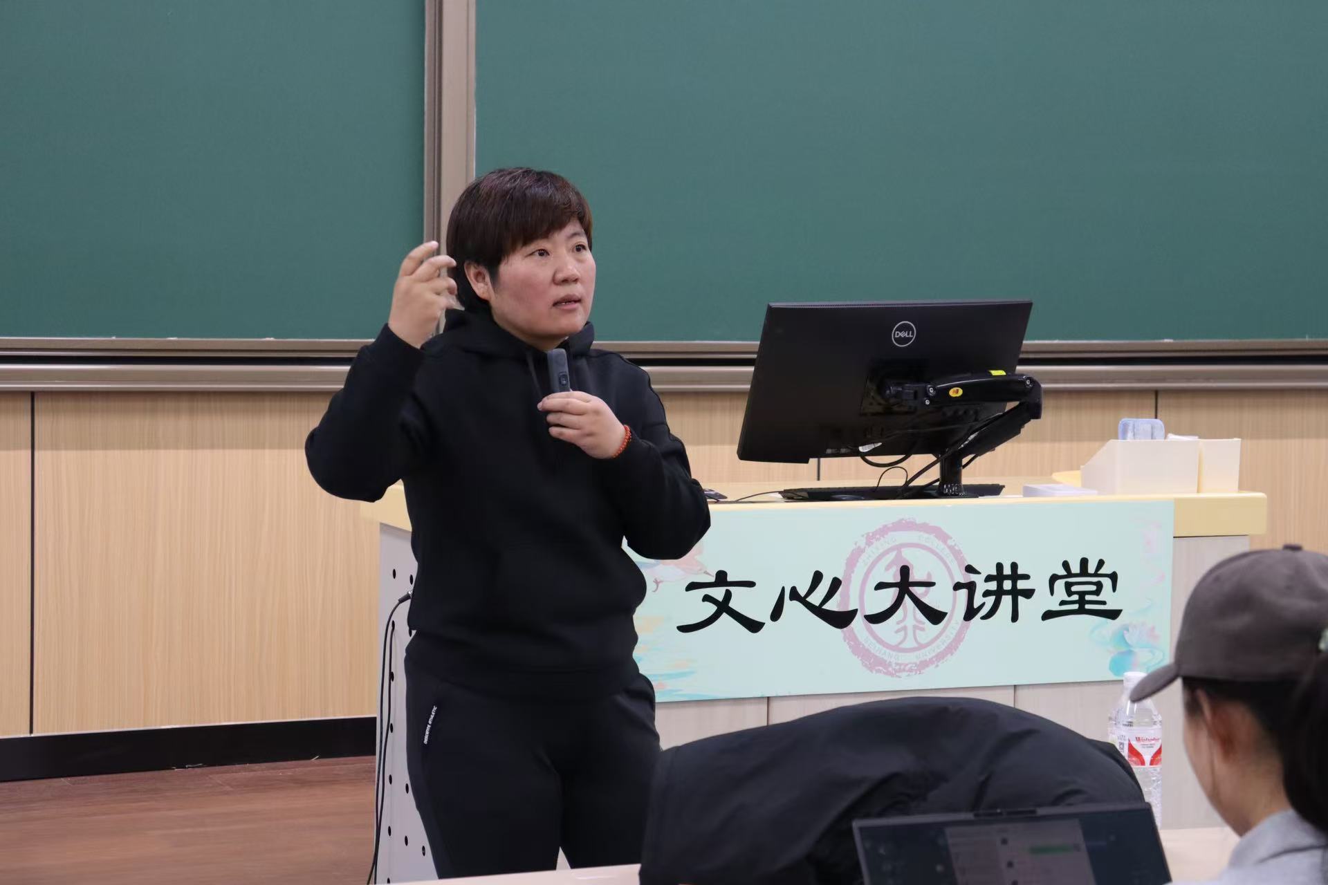 365英国上市公司