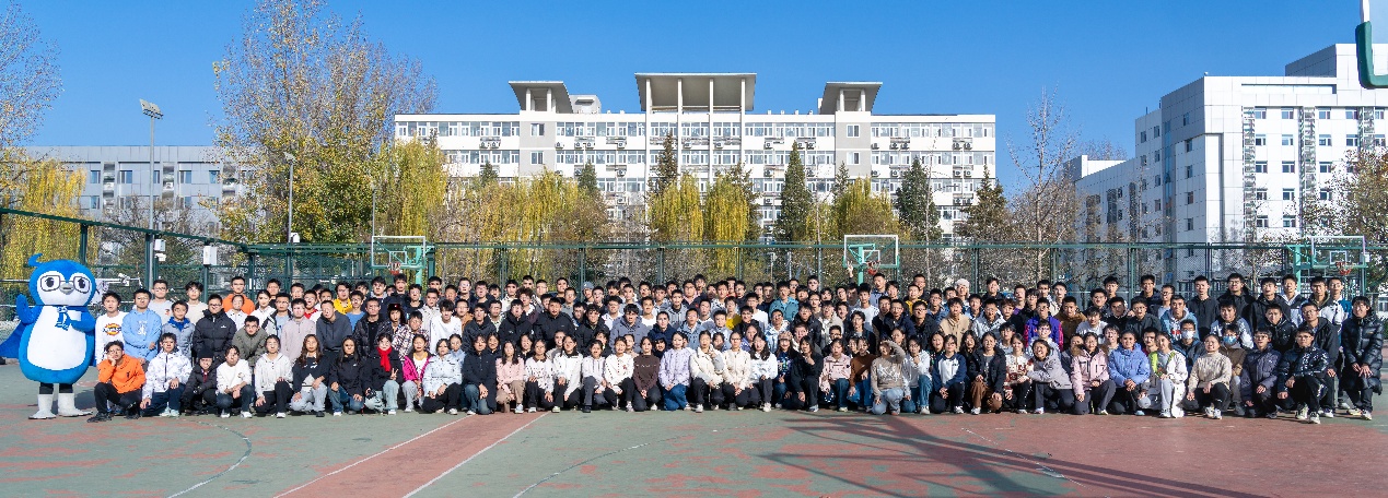 365英国上市公司