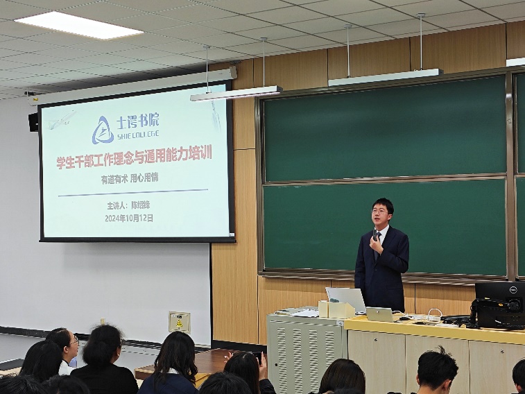 365英国上市公司