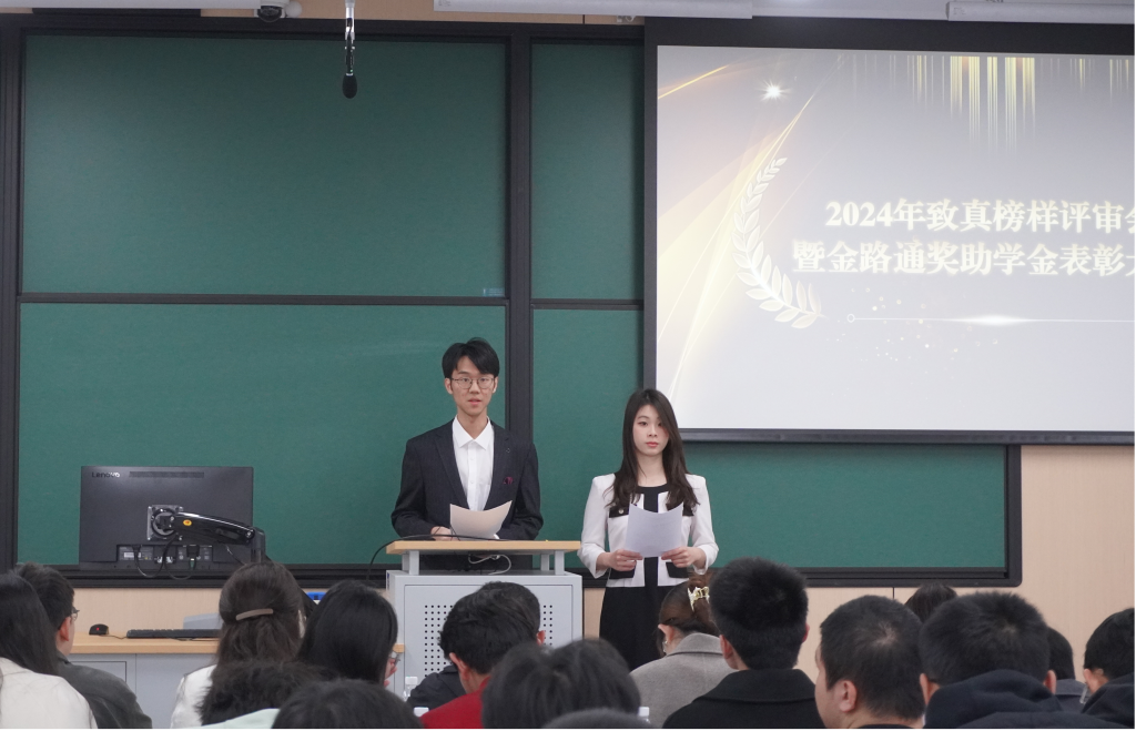 365英国上市公司