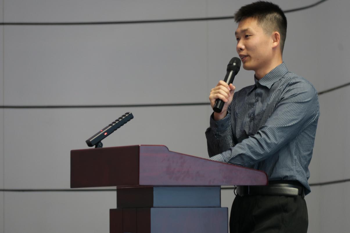 365英国上市公司