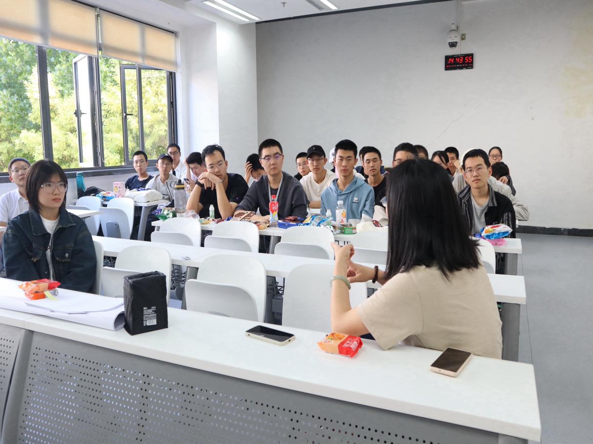 365英国上市公司