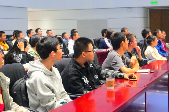 365英国上市公司