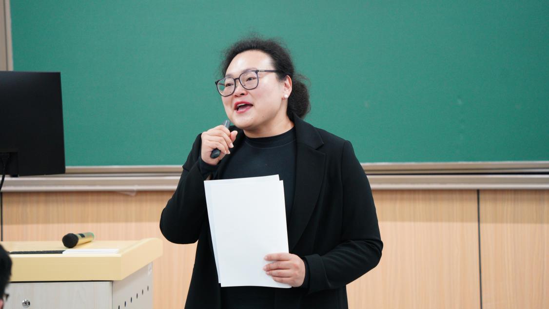 365英国上市公司